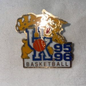 UK Basketball Collector Pin